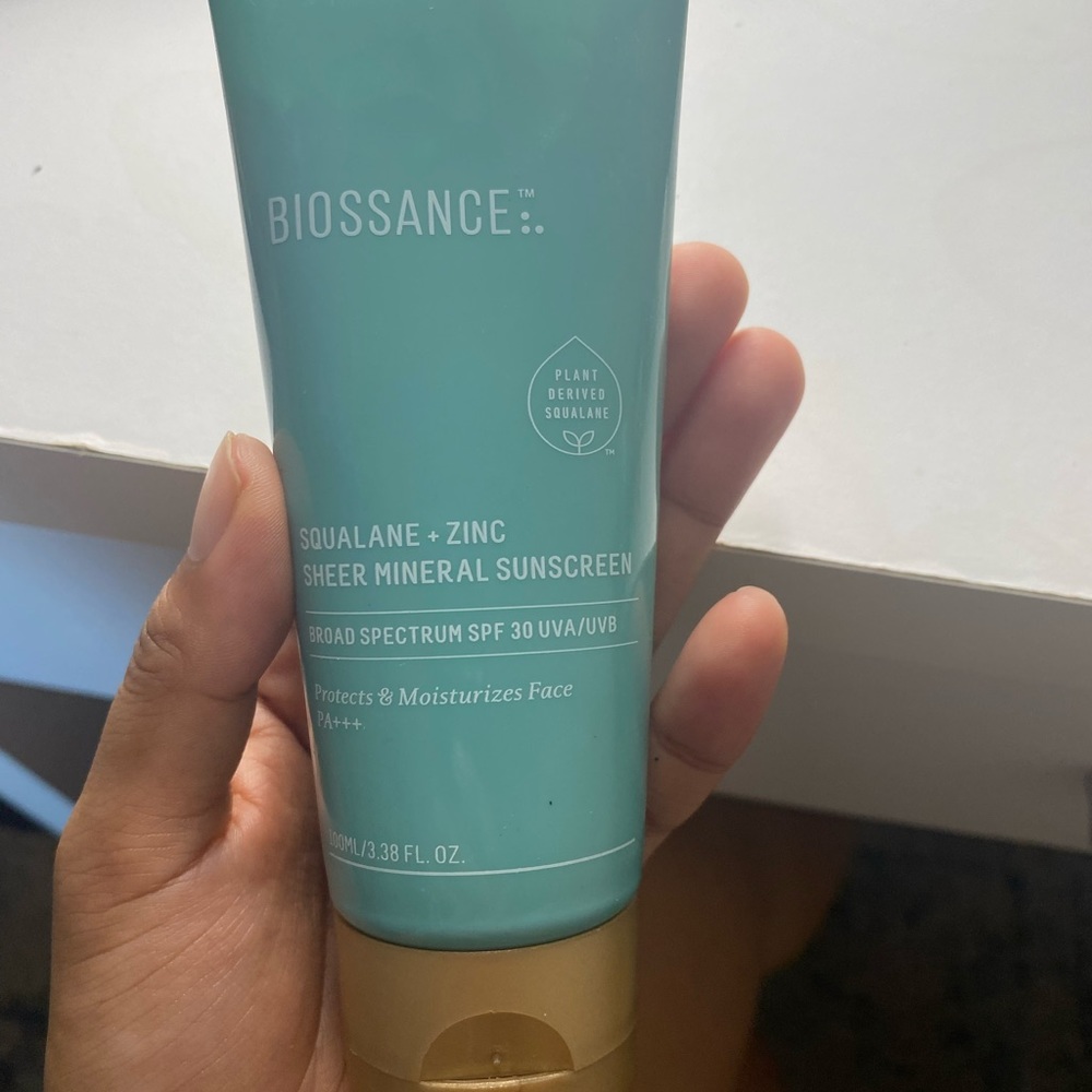 Biossance suncreen( full size ) 50ml